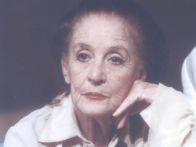 Φτωχότερο το θέατρο