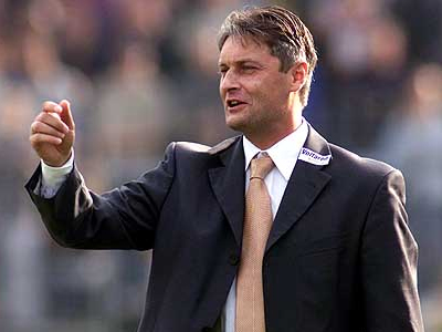 Υπέγραψε για τρία χρόνια με την Wolfsburg ο Armin Veh