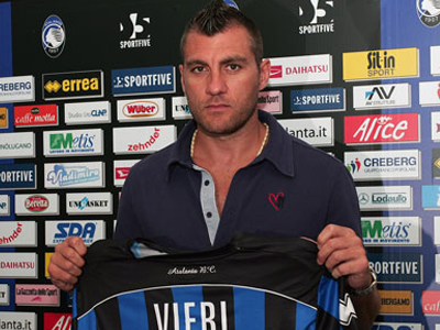 Σε διαγωνισμούς πόκερ ο Βιέρι