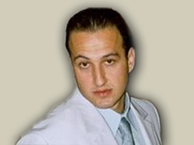 Βλαστός: Καλύπτουν πολιτικούς