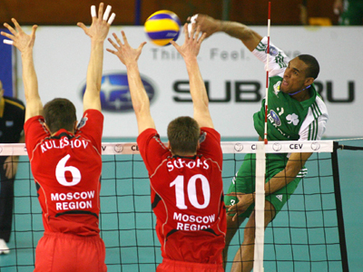 Αγκάμεζ και Νοβότνι οι κορυφαίοι