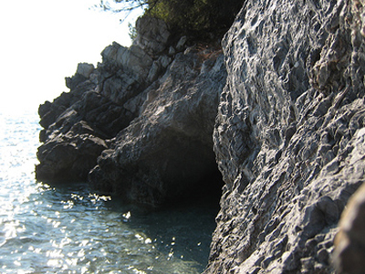 Εντόπισαν πνιγμένο λαθρομετανάστη