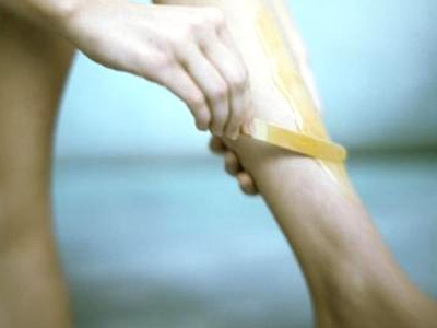 Ξυράφι ή κερί;