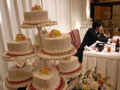 Έβαλε φωτιά για να γλιτώσει το γάμο