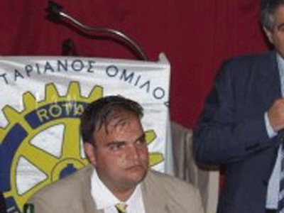 Ο Ξεκουκουλωτάκης και ο  Μαρκογιαννάκης