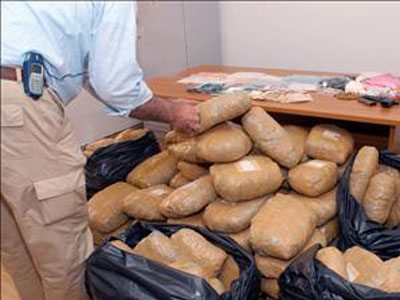 Συνελήφθησαν 5 άτομα με 12,5 κιλά χασίς