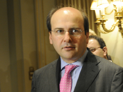 Χατζηδάκης:Δεν αυξάνονται τα τιμολόγια της ΔΕΗ