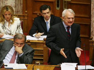 Οξεία αντιπαράθεση στη Βουλή για το Βατοπέδιο.