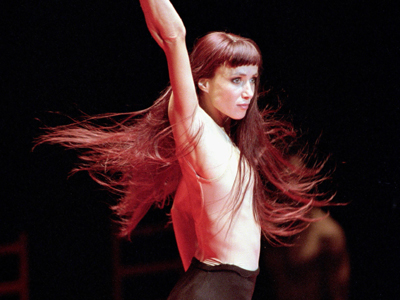 Αφιέρωμα στον Μωρίς Μπεζάρ