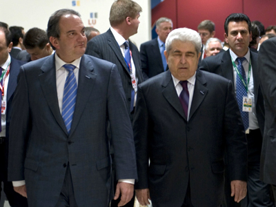 Στην Κύπρο ο Καραμανλής αμέσως μετά το Πάσχα