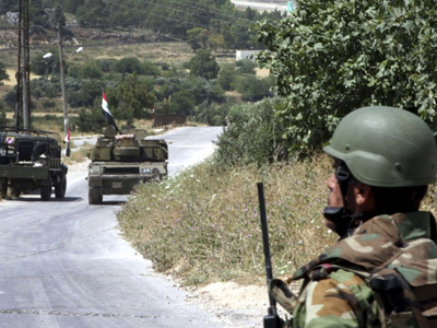 Άρματα μάχης σκότωσαν τουλάχιστον 30 πολίτες κοντά στη Χάμα