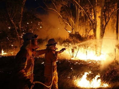 Υψηλές θερμοκρασίες δυσκολεύουν τις κατασβέσεις στην Αυστραλία