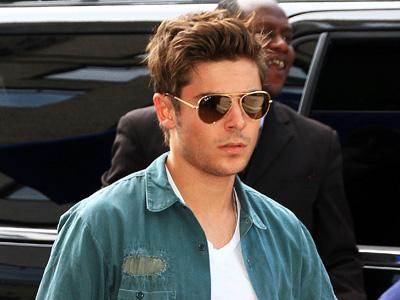 Και πάλι με μια βαλίτσα στο χέρι