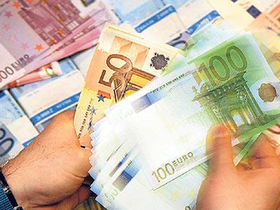 Έπιασαν 80χρονο που χρωστάει μόλις 101.400 ευρώ