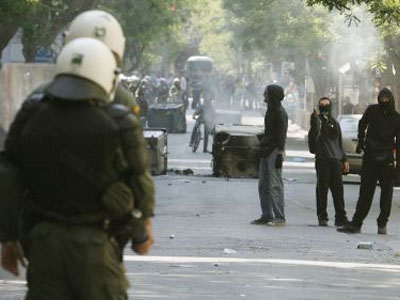 Ένταση και επεισόδια σε όλη τη χώρα