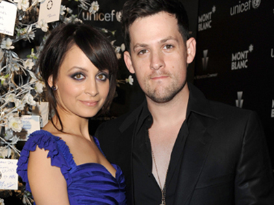 Μαζί στην φιλανθρωπική οργάνωση