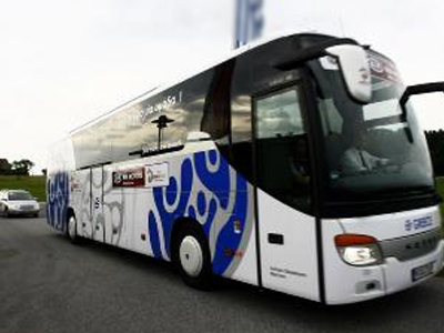 Επίθεση σε λεωφορείο με οπαδούς της Φενέρμπαχτσε