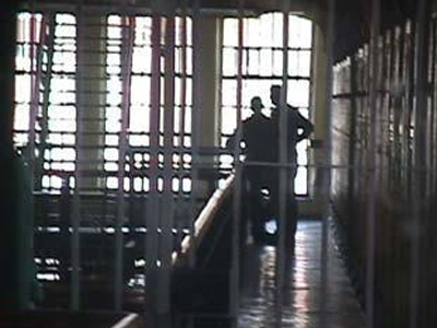 Τρεις ακόμη ελεύθεροι