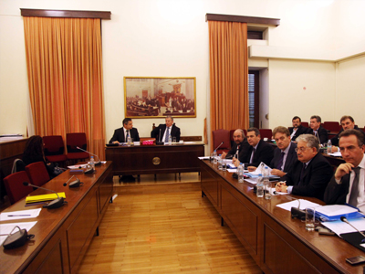 Τμηματικά στην Βουλή η δικογραφία για την SIEMENS