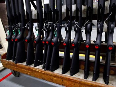 Αίγυπτος: Η ΕΕ θα αναστείλει την παροχή εξοπλισμών ασφάλειας και όπλων