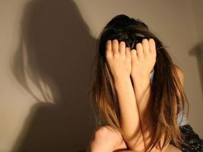 Ασέλγησε σε ανήλικη