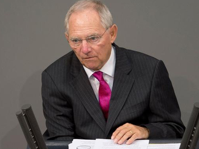 «Η Μέρκελ δεν θα μιλήσει για τα θέματα της τρόικας»