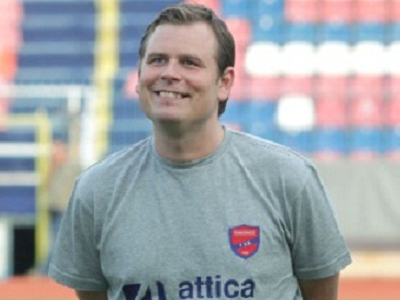 Στόρε: Κάθε μέρα και καλύτεροι