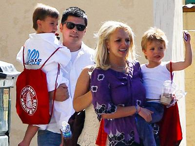 Η καλή μαμά Βritney Spears