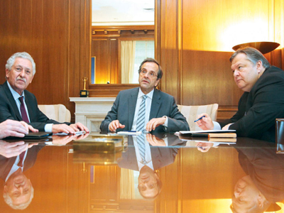 Συναντήσεις Σαμαρά με Βενιζέλο και Κουβέλη στη Βουλή Συναντήσεις Σαμαρά με Βενιζέλο και Κουβέλη στη Βουλή