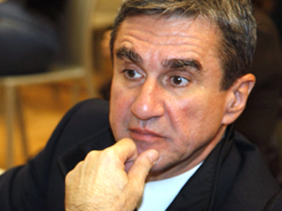 Σε ανοικτή γραμμή με Χρυσοχοΐδη – Διαμαντοπούλου ο Ανδρέας Λοβέρδος