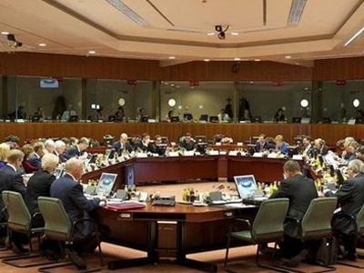 Γερμανία: Να εξασφαλιστεί το χρηματοδοτικό κενό Γερμανία: Να εξασφαλιστεί το χρηματοδοτικό κενό