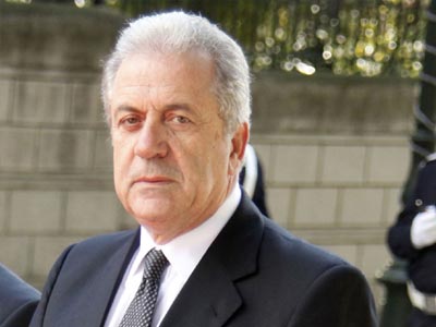 Συνάντηση Αβραμόπουλου με τον πρίγκιπα της Σ. Αραβίας