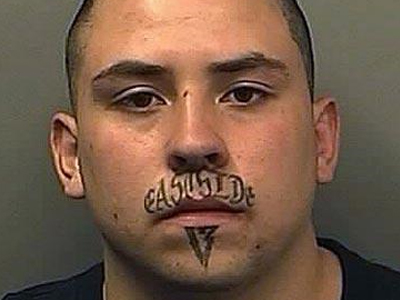 Τατουάζ… με ονοματεπώνυμο!