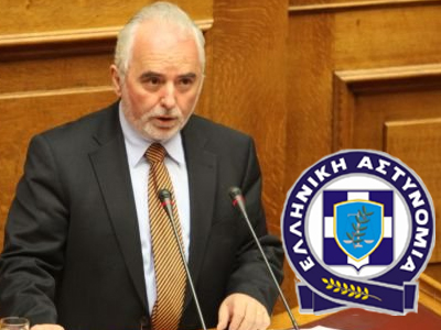 Αστυνομικοί υπάλληλοι κατά υπουργού Εργασίας