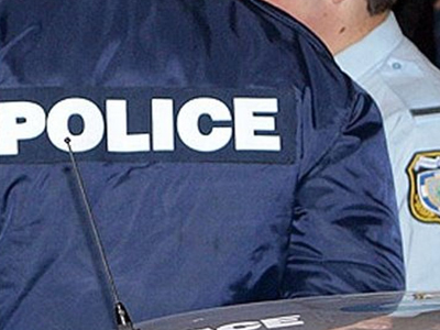 Αστυνομικός συνεργαζόταν με ληστές