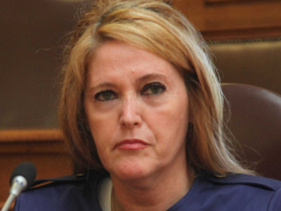 Αιφνιδιαστική εκ νέου κλήτευση της Κ. Τσακάλου στη Βουλή