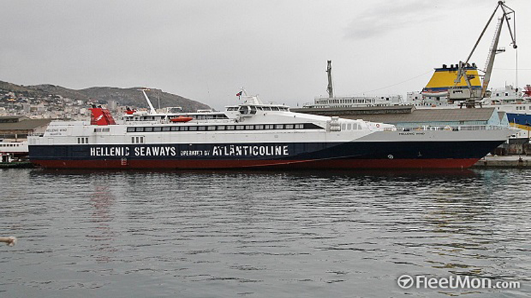 Eπέστρεψε στον Πειραιά το «HELLENIC WIND»
