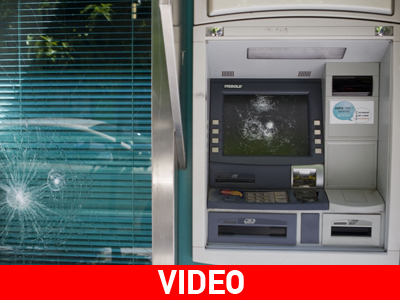 Μικροένταση στην πορεία για την Πρωτομαγιά στη Θεσσαλονίκη