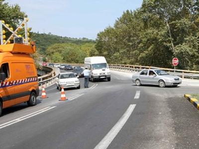 Ουρές χιλιομέτρων λόγω τροχαίου στα Τέμπη