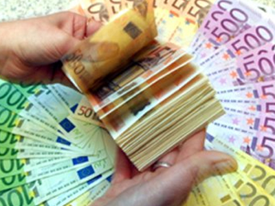 Μείωση ελλείμματος για το δωδεκάμηνο του 2011