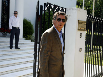 Μεταξύ κατεργαραίων ειλικρίνεια