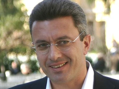 Πρώτος ο Ν. Χατζηνικολάου