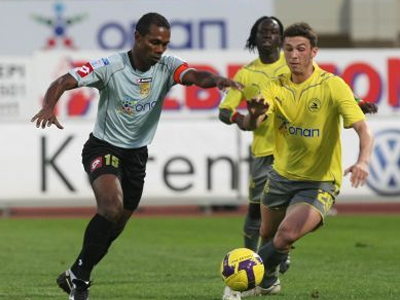 Τζούνιορ: Πρώτος μας στόχος η παραμονή