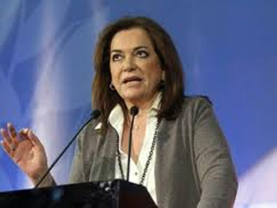 «Παράδειγμα η ομογένεια» λέει η Ντ. Μπακογιάννη