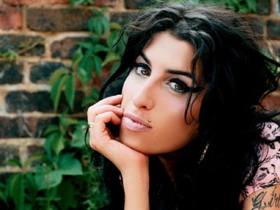 Στη μεγάλη οθόνη η Amy