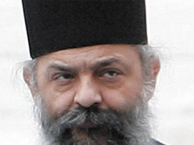 Ελεύθερος με εγγύηση ο Αρσένιος