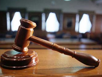 Απέχουν από τα καθήκοντά τους οι δικηγόροι