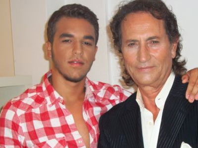 Παππούς και εγγονός μαζί στην πίστα