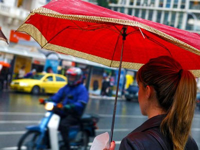 Bροχές και άνοδος της θερμοκρασίας