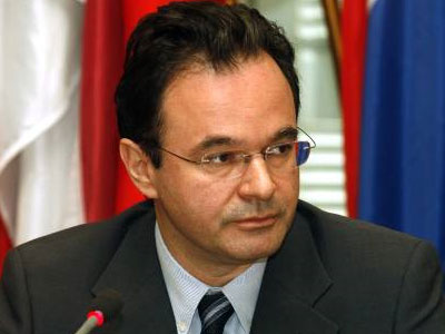 «Η διαφθορά γιγαντώθηκε επί ημερών Καραμανλή»